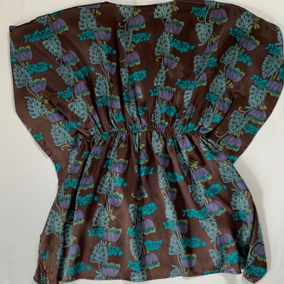 Silk flowy boho top - Picture 2 of 4